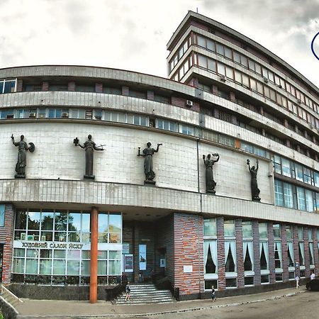 Hotel Tsentralnoho Budynku Khudozhnyka Kiev Exterior foto